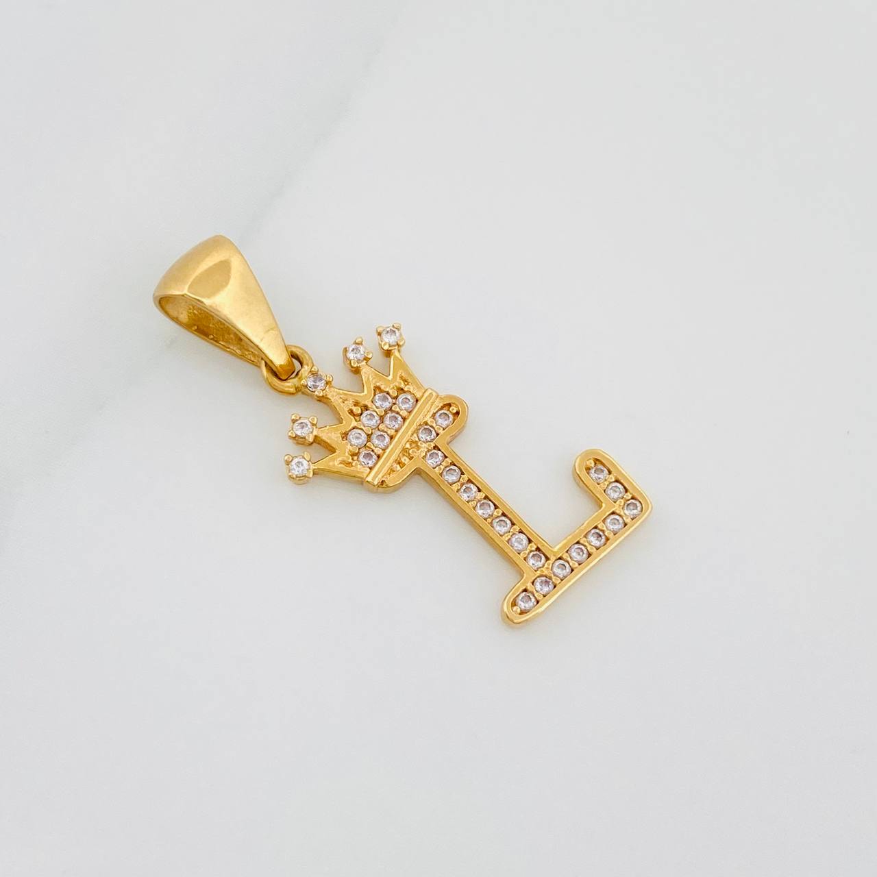 Pendant Crown Letter L 1.5 g / 1 in Yellow Gold 18K