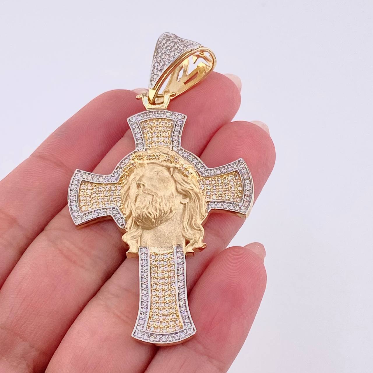 Pendant Cross Christ Face 12.95 g / 2 1/2 in Two-Tone Yellow White 18K Gold
