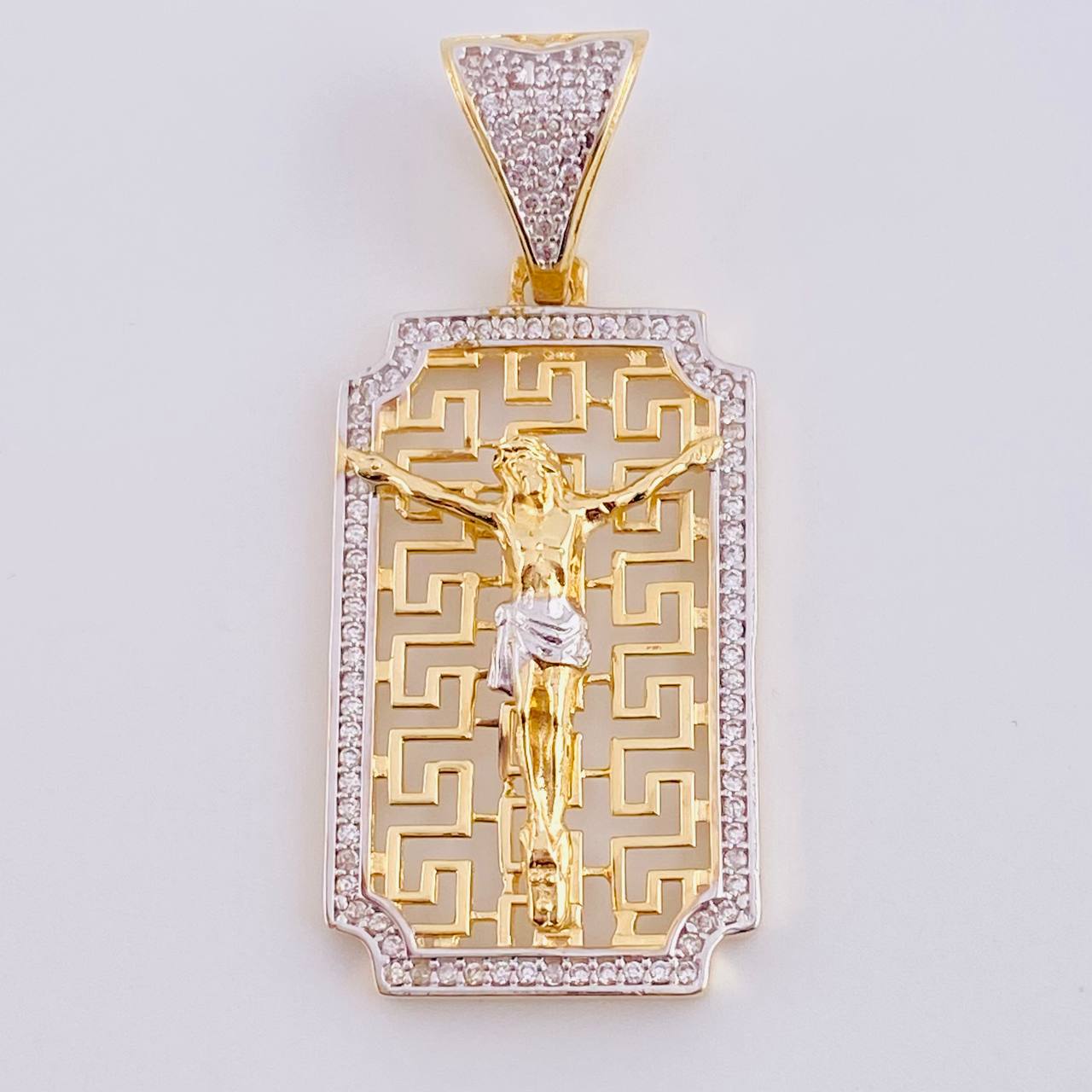 Pendant Tribal Christ 6.85 g / 1 3/4 in Two Golds Yellow White 18K