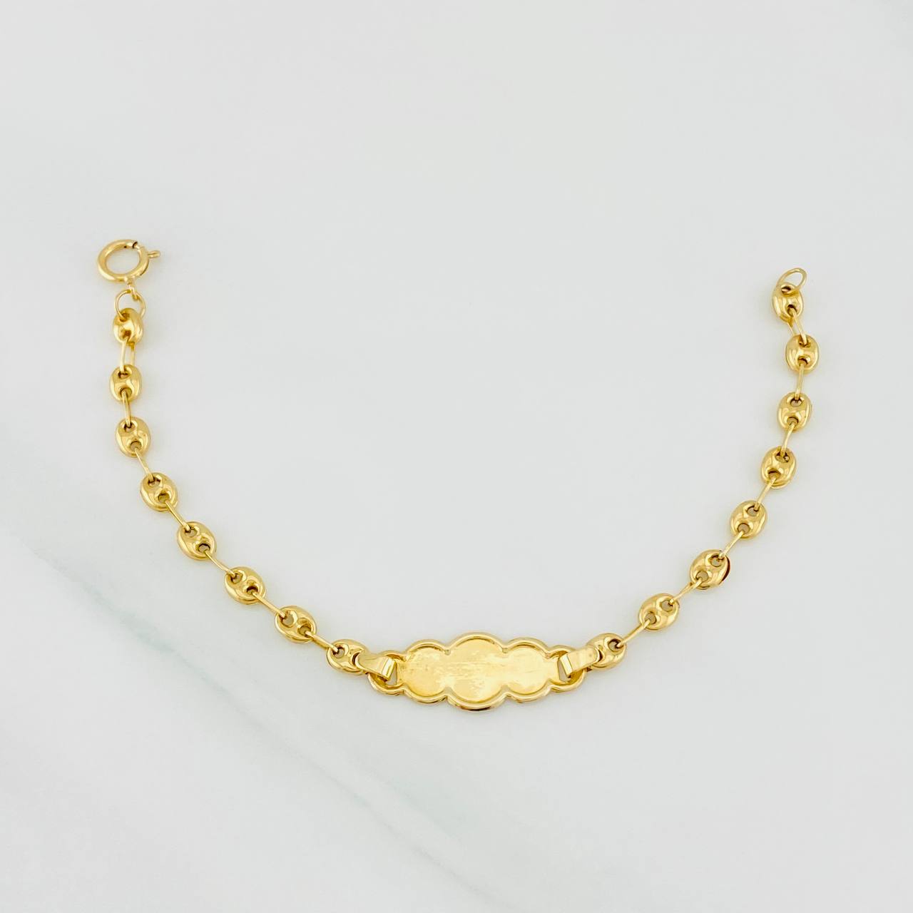 Pulso Bebé Gc Placa Nube 2g / 5 3/4 in / 3.54mm Oro Amarillo 18K