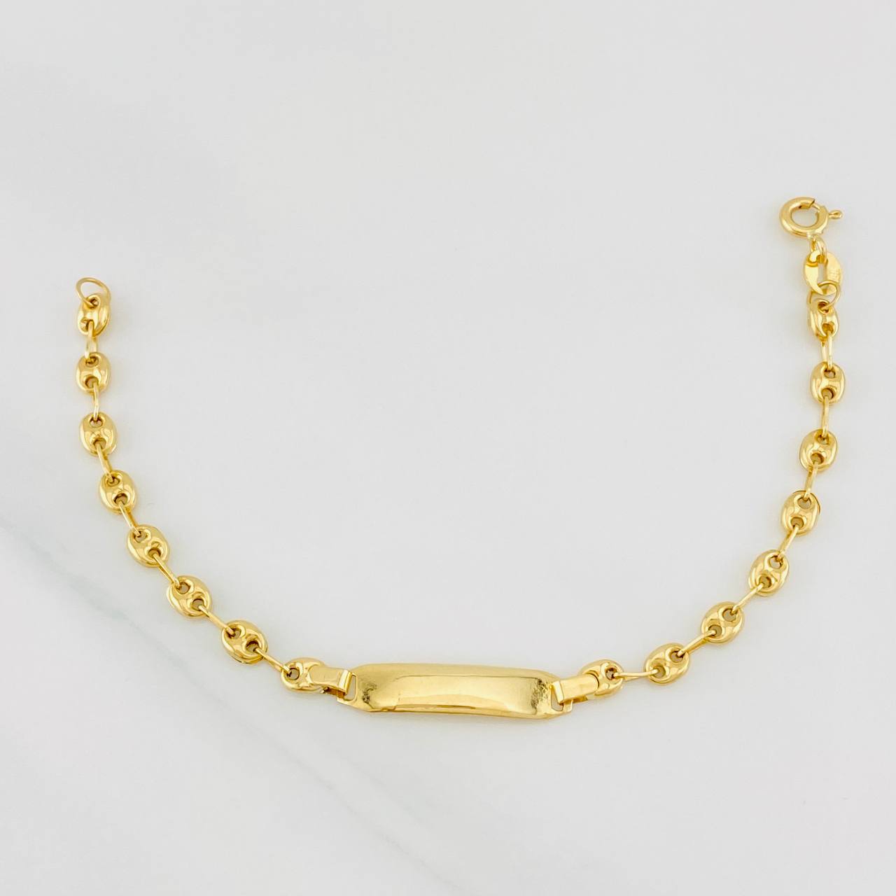 Pulso Bebé GC Placa Rectangular 1.95g / 5 3/4 in / 3.47mm Oro Amarillo 18K