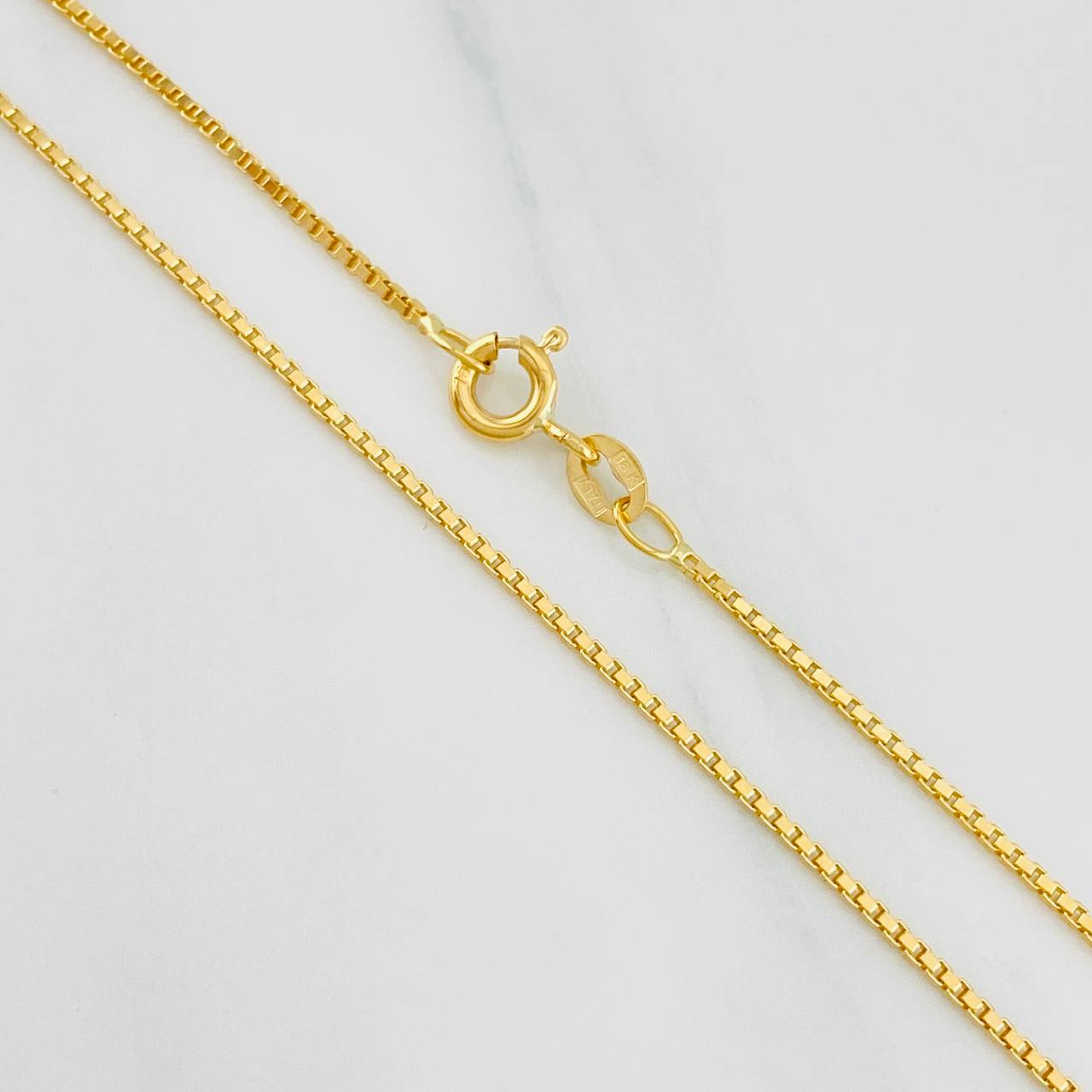 Venetian Chain 4.55g / 24 in / 1mm 18K Yellow Gold