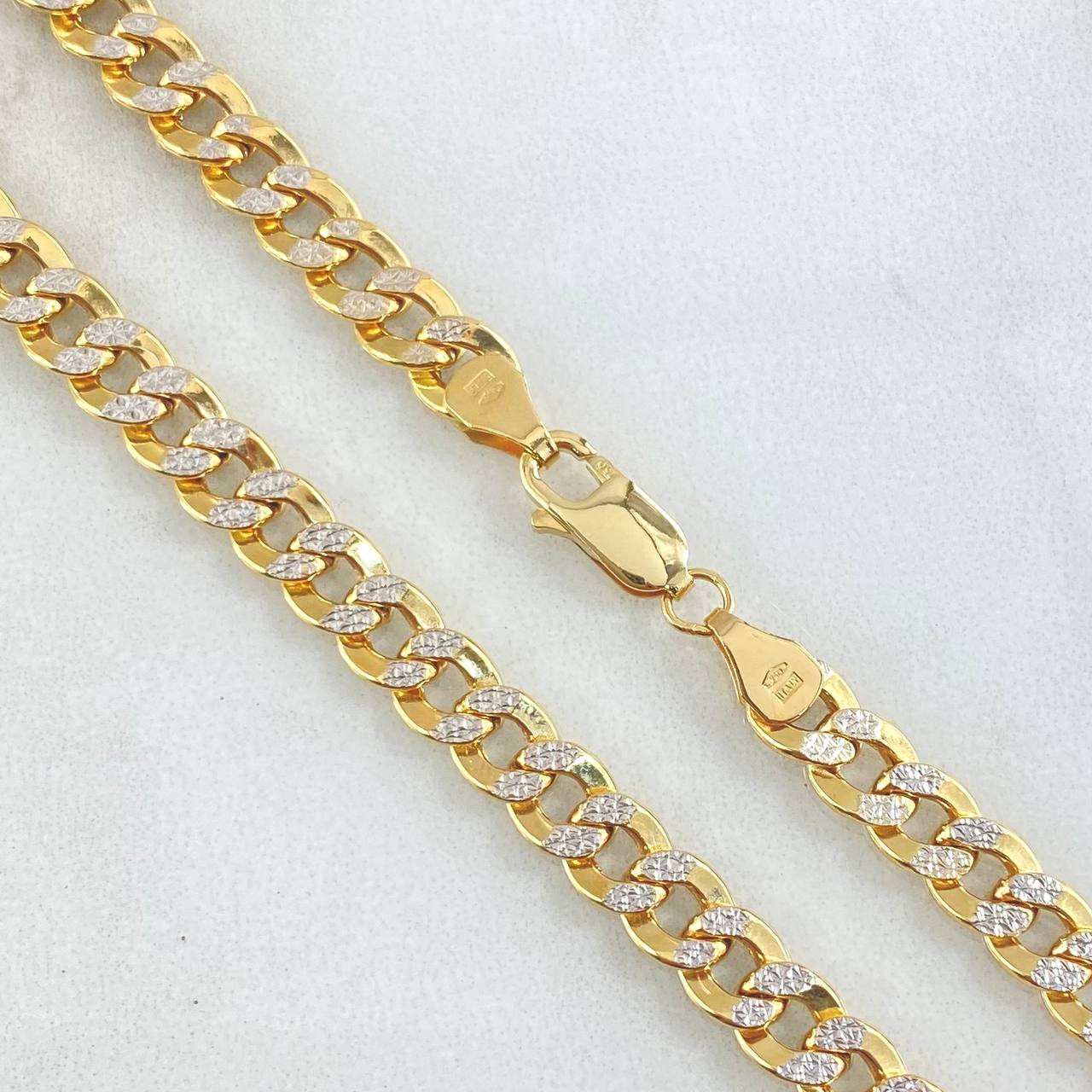 Cadena Cubana 16.1gr / 60cm / +0 Oro 18K