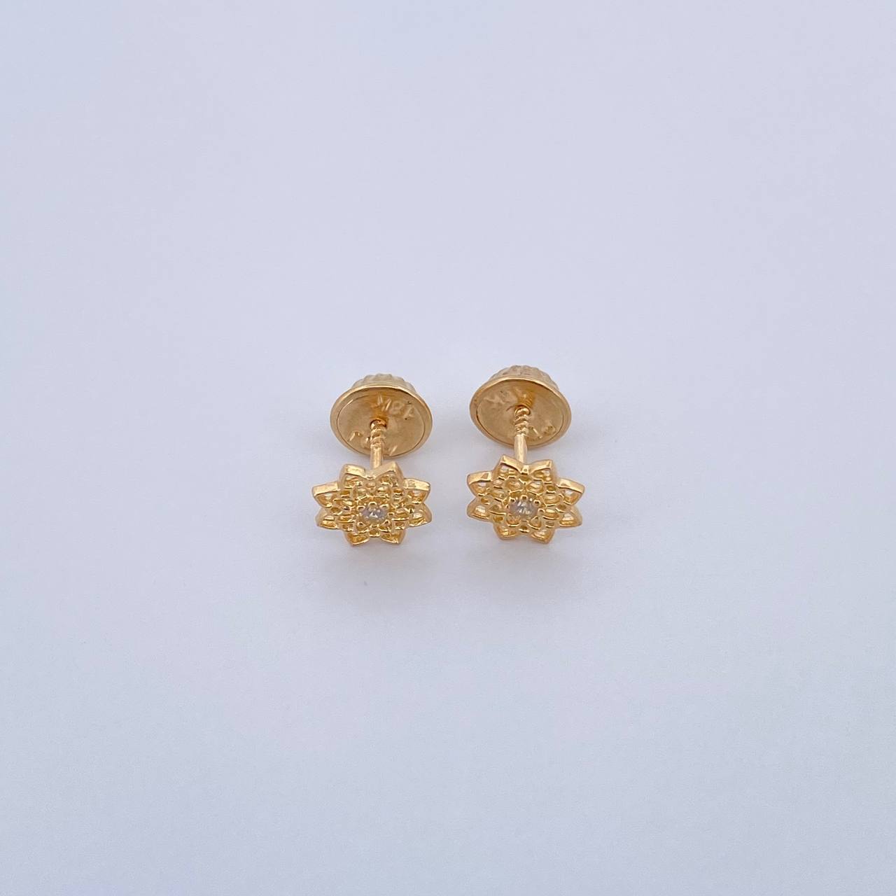Stud Earrings Mandala 0.7gr / White Zircon Yellow Gold 18K &