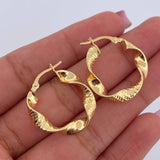 Candongas Remi 2.4gr / 2.4cm / Textura Cruzada Oro Amarillo 18K &