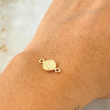Charm Letter U 0.35gr / 1/2 in / 18K Gold