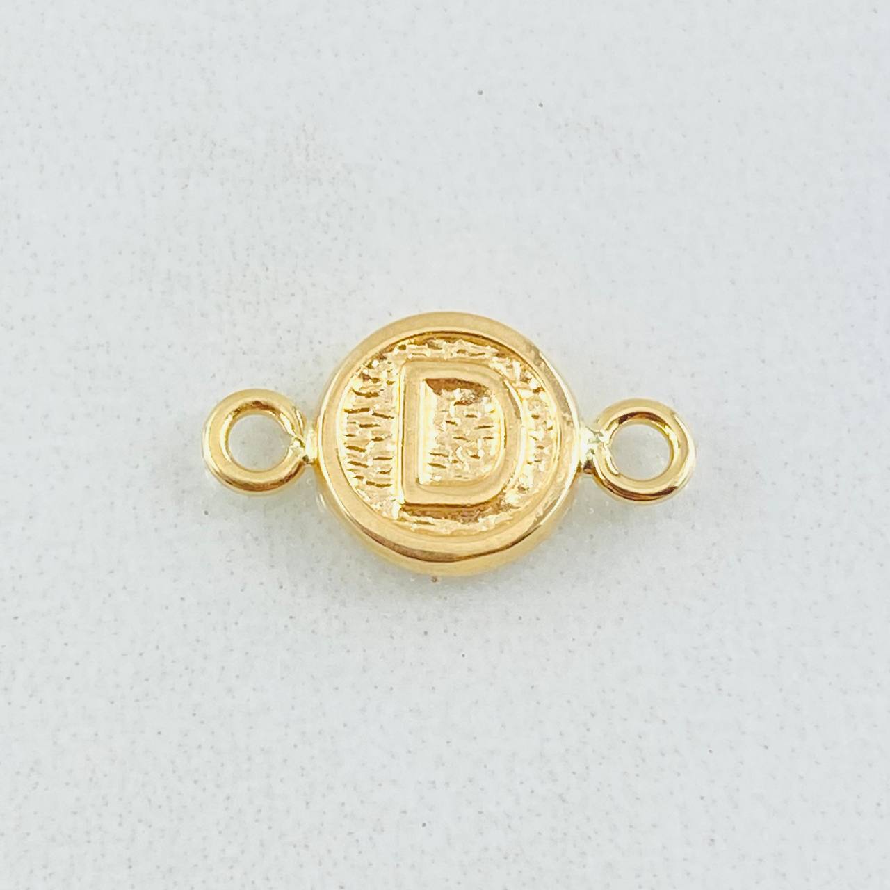 Charm Letter D 0.35gr / 1/2 in / 18K Gold