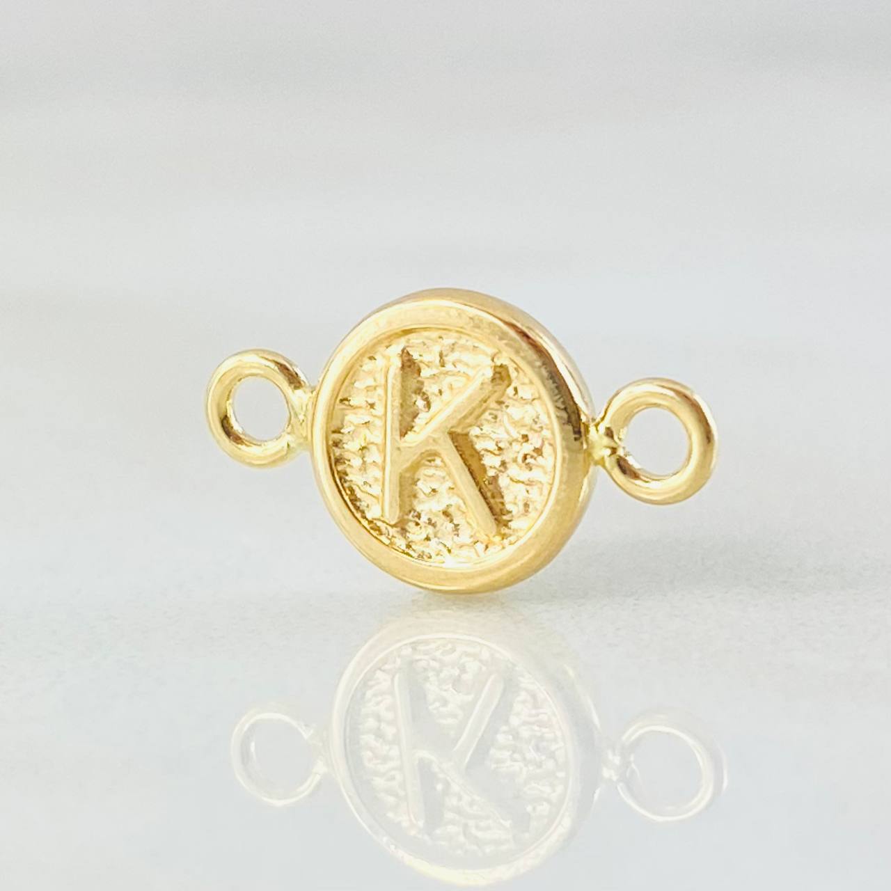 Charm Letter K 0.4gr / 1/2 in / 18K Gold