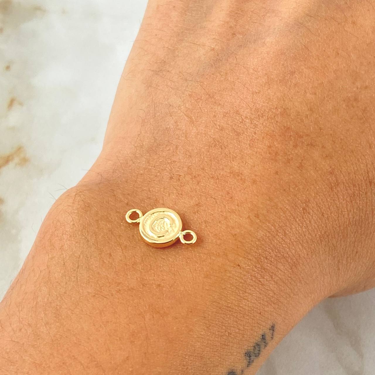 Charm Letter C 0.35gr / 1/2 in / 18K Gold