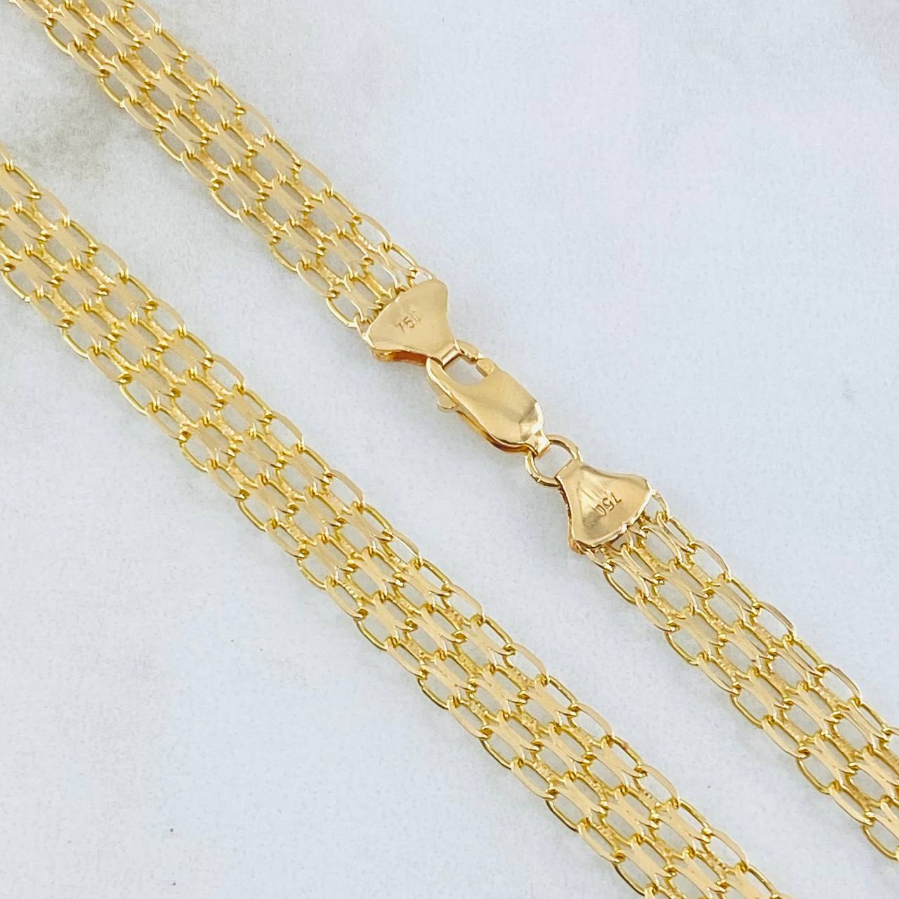 Cadena China 12.55gr / 23 1/2 in / Oro Amarillo +1 18K ©