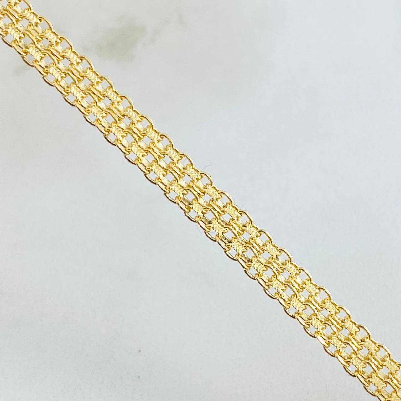 Cadena China 17.8gr / 27 1/2 in / Oro Amarillo +1 18K ©
