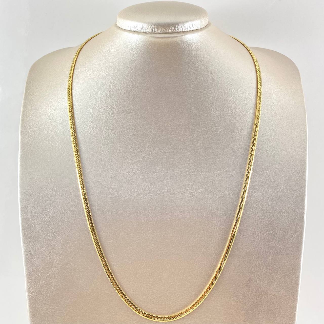 Flat Snake Chain 9.55gr / 23 1/2 in / 18K Gold +3 ©