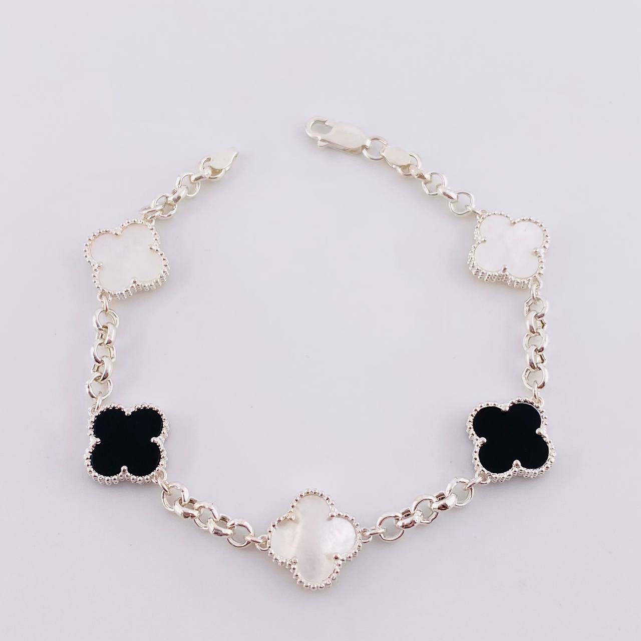 Bracelet Classic Link Clover 8.45g / 7 3/4 in - 7 1/4 in / 4.5mm Silver 925