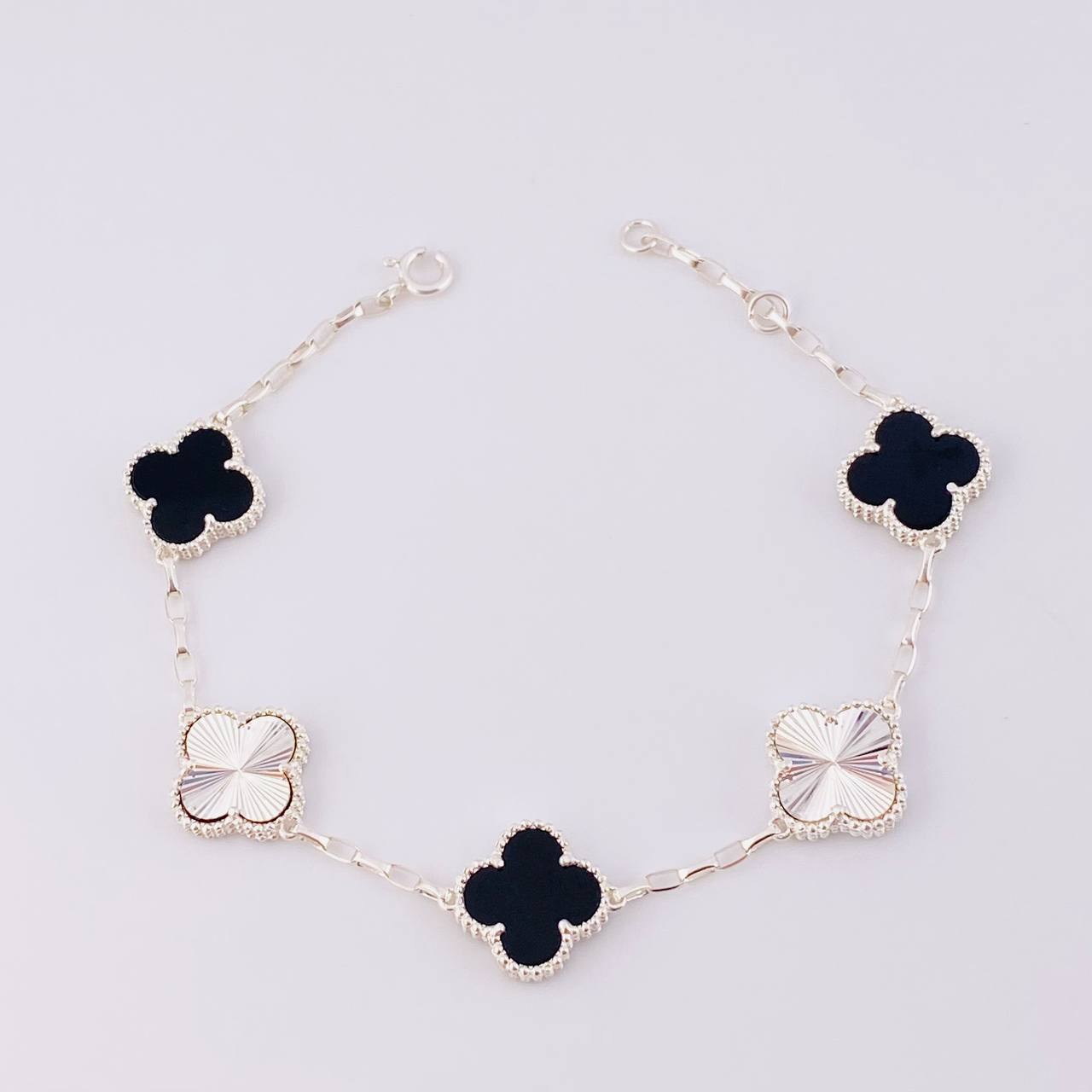 Adjustable Bracelet Double-Sided Clover Box 12.45g / 7 3/4 in - 7 1/4 in / 1.9mm Silver 925