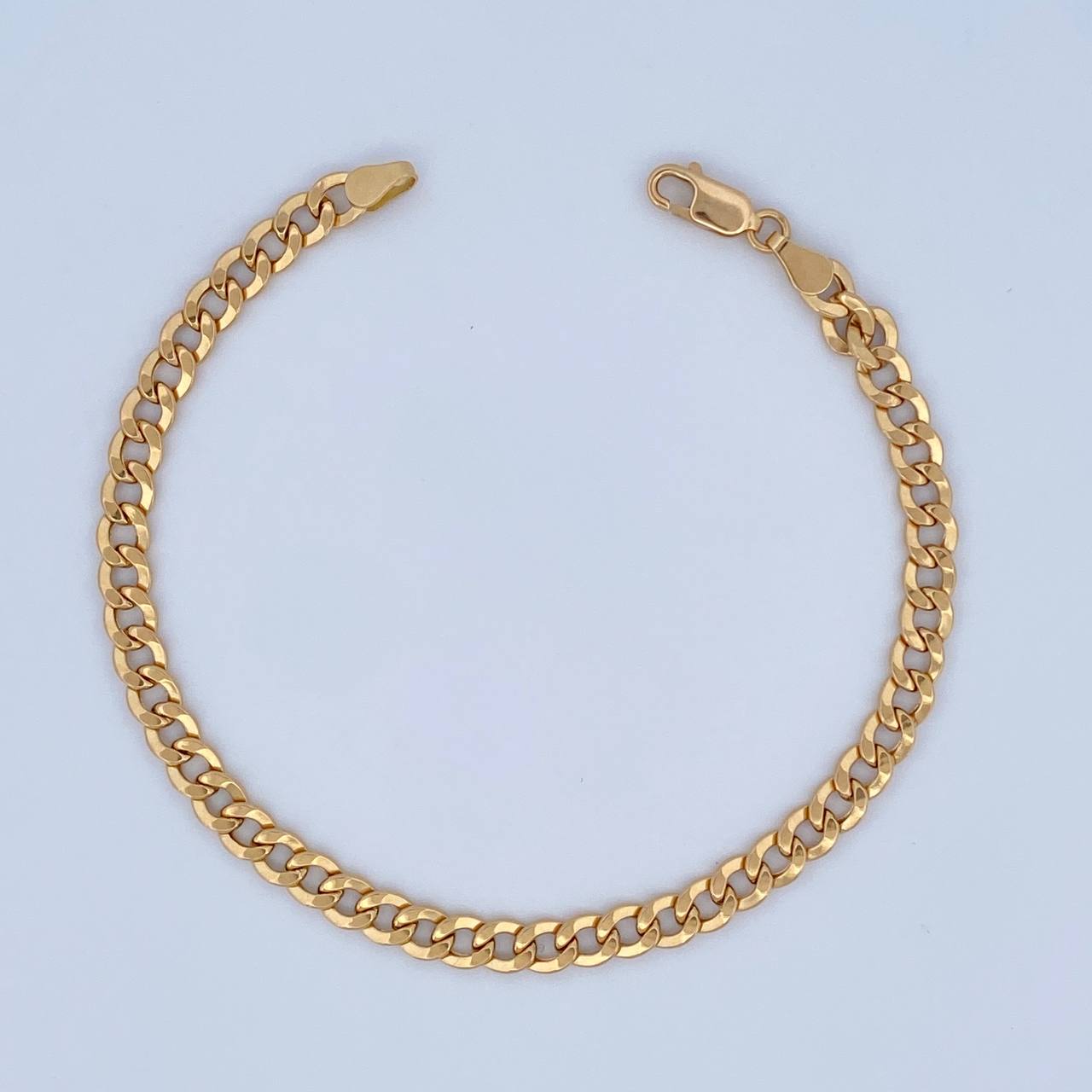 Pulso Cubano 4.7gr / 21.7cm / +0 Oro 18K &