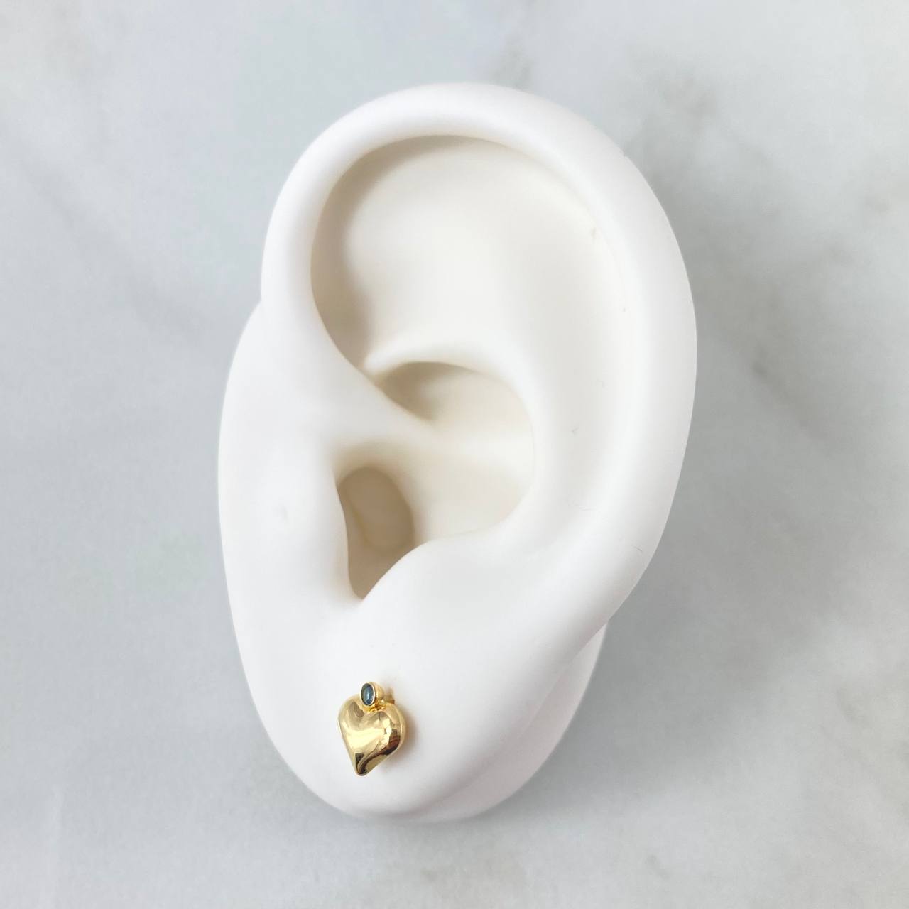 Stud Earrings Heart 0.7gr / 7mm Blue Zircon 18K Yellow Gold
