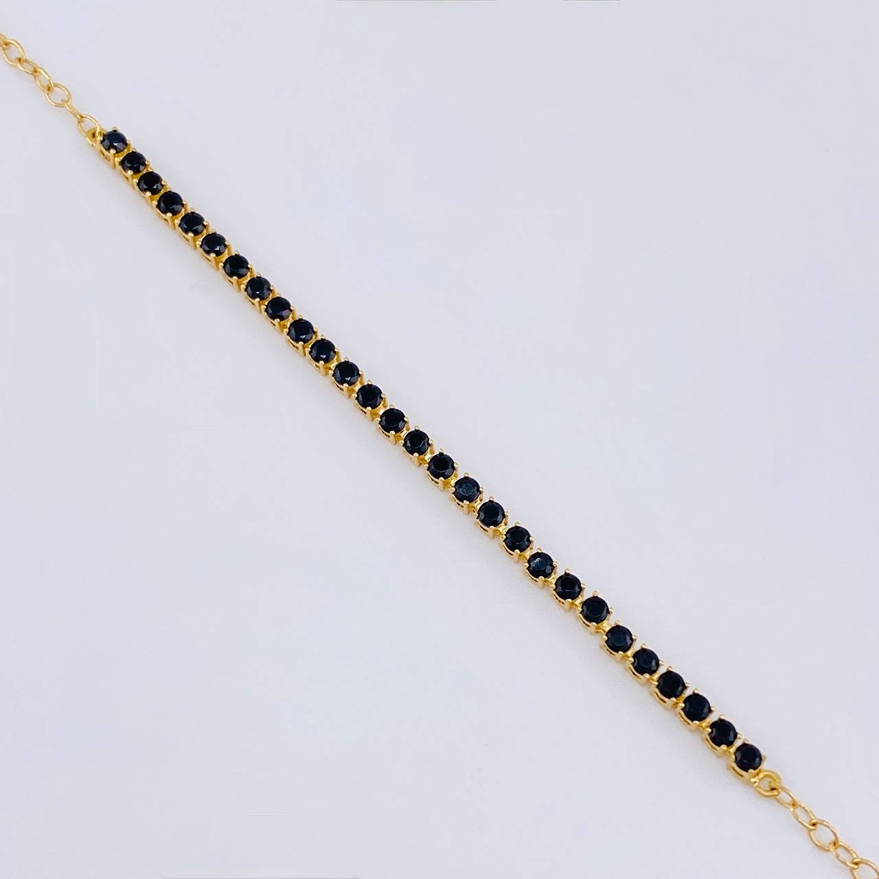Adjustable Tennis Bracelet 2.15 g / 7 1/2 in - 6 3/4 in / 2.1 mm 18K Yellow Gold