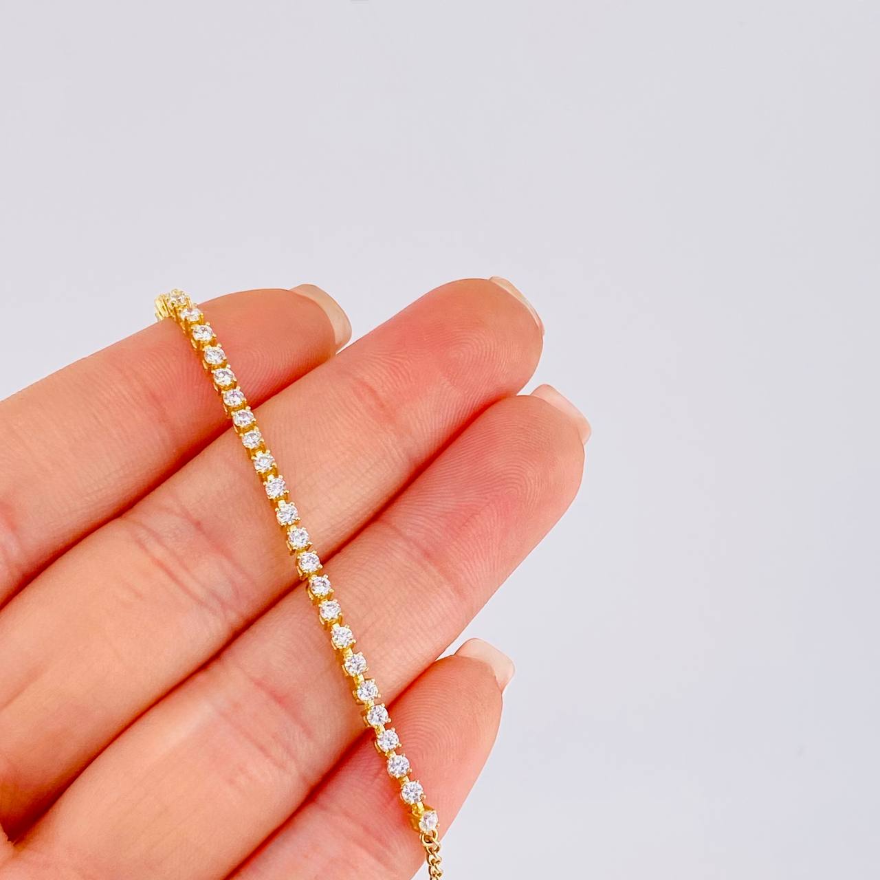 Adjustable Tennis Bracelet 3 g / 7 in - 6 1/4 in / 2.1 mm 18K Yellow Gold