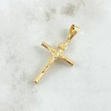 Dije Cristo Cruz 1.6gr / 3.9cm / Lisa Cargador Bordeado Oro Amarillo 18K *