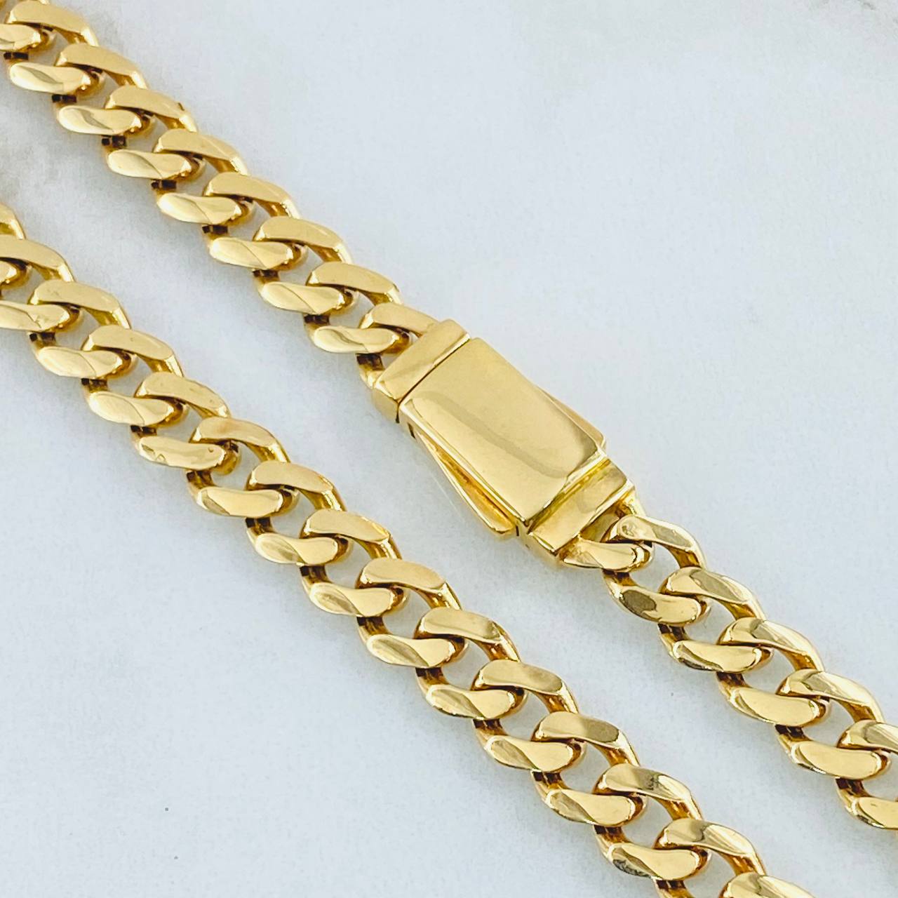 Cuban Links 26.4gr / 23.5in / 18K Gold