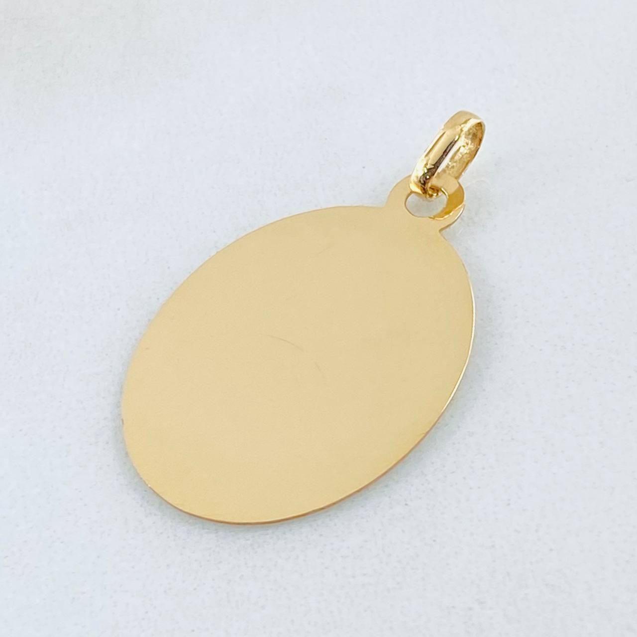 Dije Placa 1.9gr / 1 1/4 in / Oro Amarillo 18K
