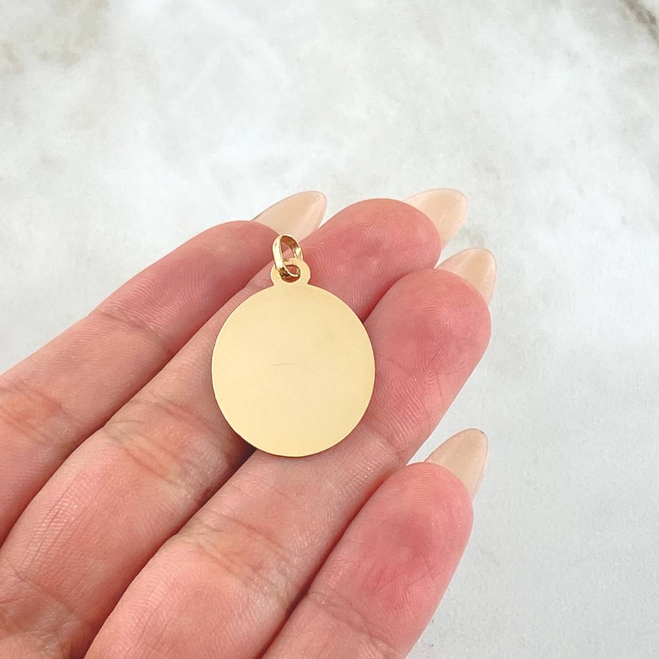 Dije Placa 1.9gr / 1 1/4 in / Oro Amarillo 18K