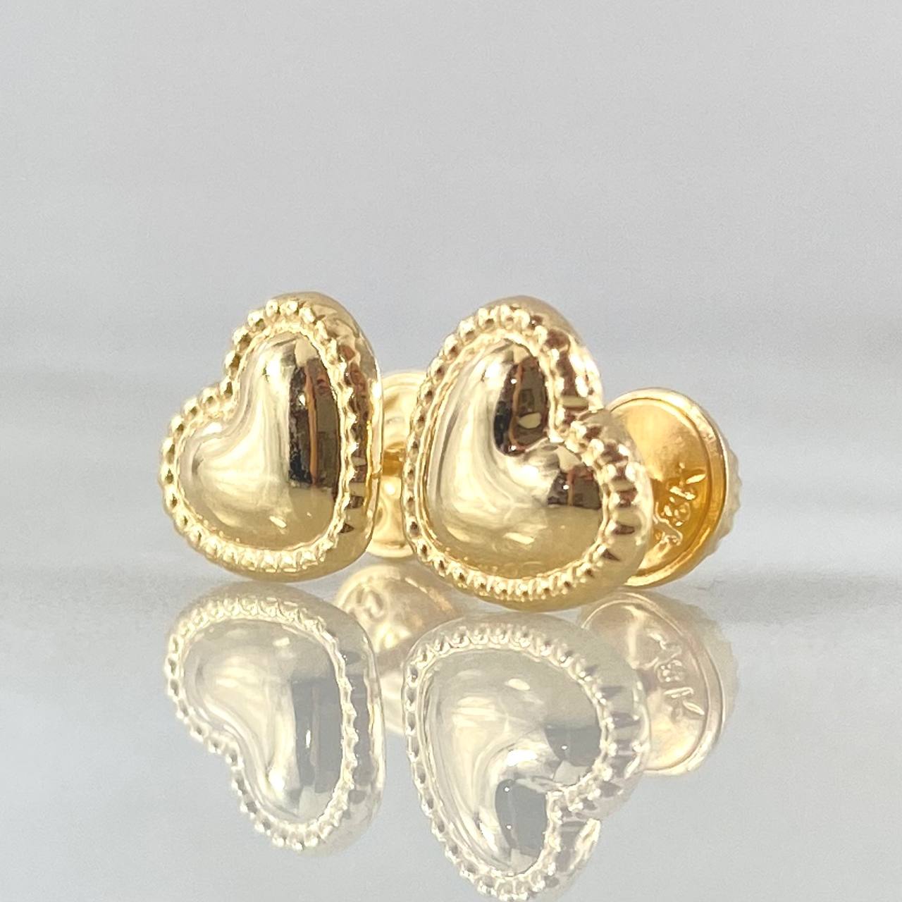 Stud Earrings 0.75gr / 18K Gold ©