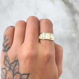 Bear Ring Ts 1.6gr / Size 7 1/2 / 18K Gold -