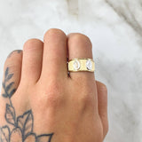 Anillo Vigen Milagrosa 1.7gr / T8 / Oro 18K