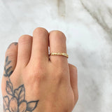 Jesus Ring 1.45gr / Size 6 1/4 / 18K Gold ©