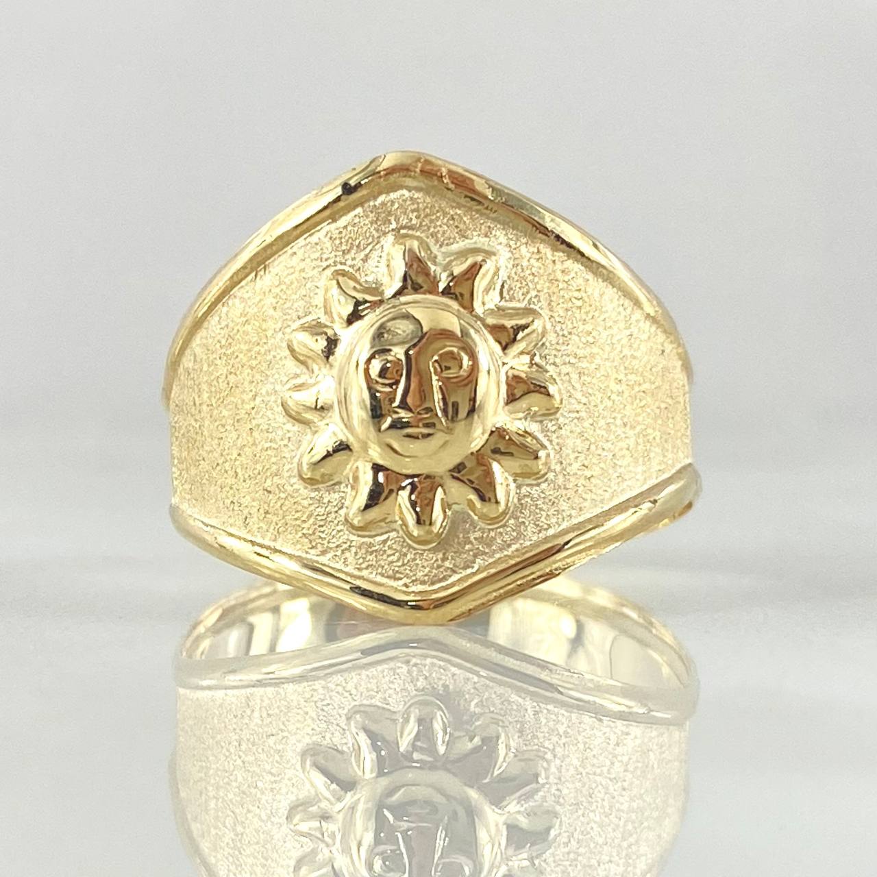 Sun Ring 1.8gr / Size 8 3/4 / 18K Gold