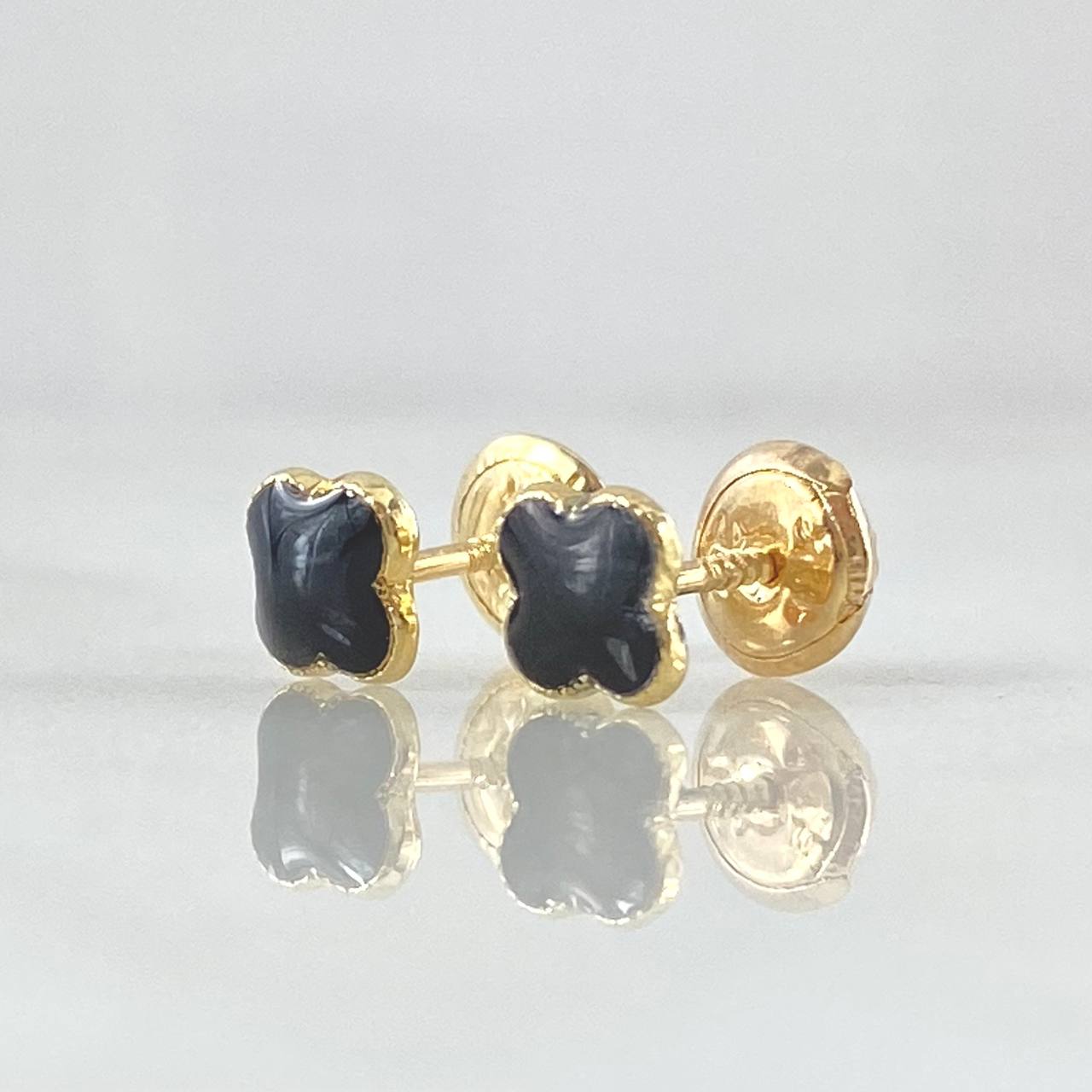 Topos Trebol 0.6gr / Oro 18K *