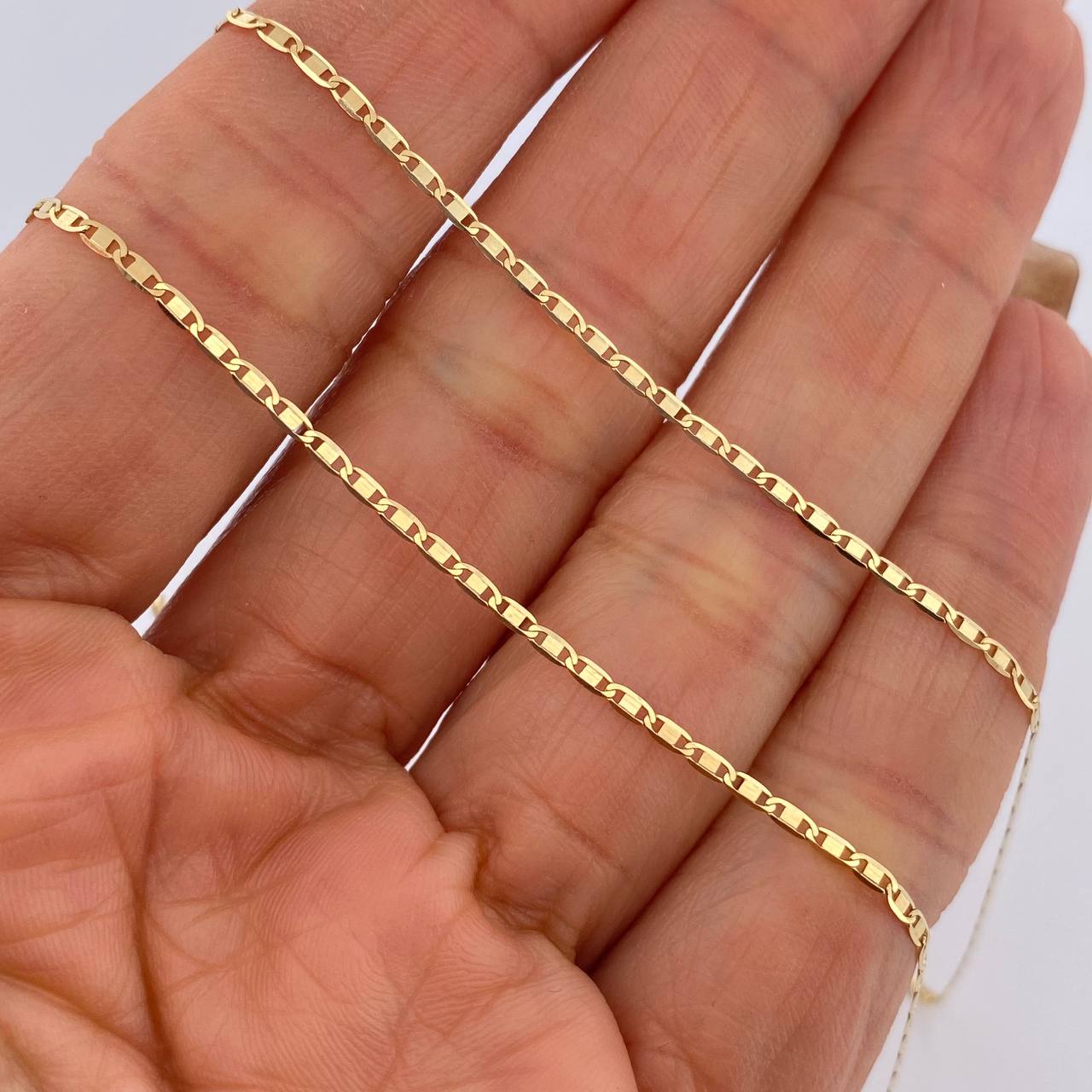 Flat Mariner Chain 2.55gr / 23.6in / +3 18K Gold &