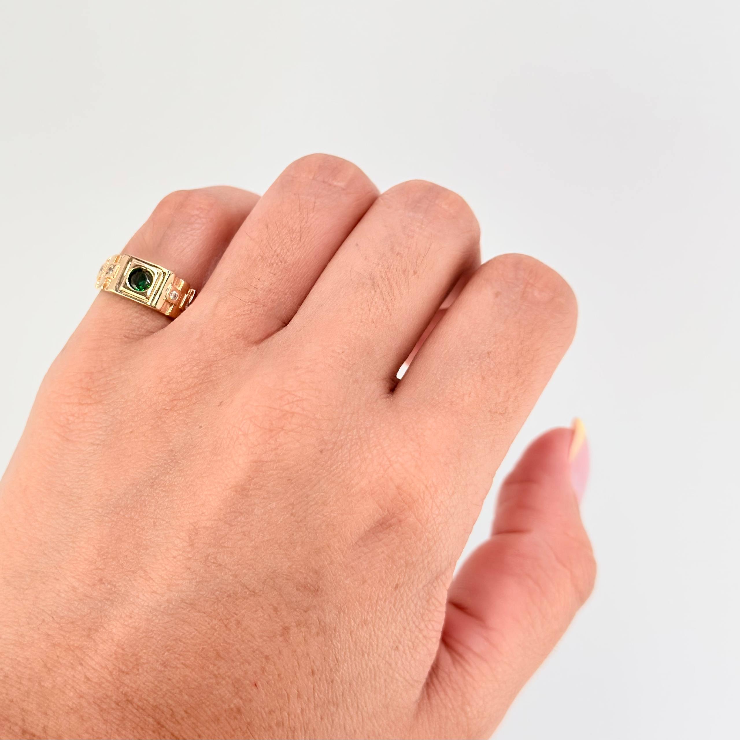 Anillo Niño Correa Incrustada 3.55gr / T4 / Oro Amarillo 18K ©