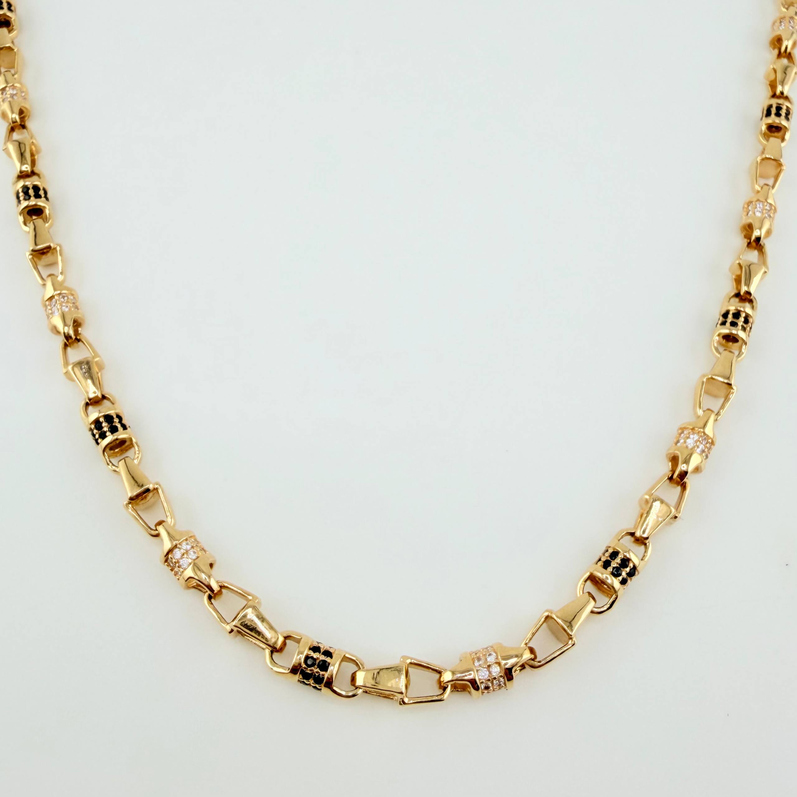 Rustic Dubai Chain 46.45gr / 25 1/2 in / 4mm Yellow Gold Nac.Esp. 18K *
