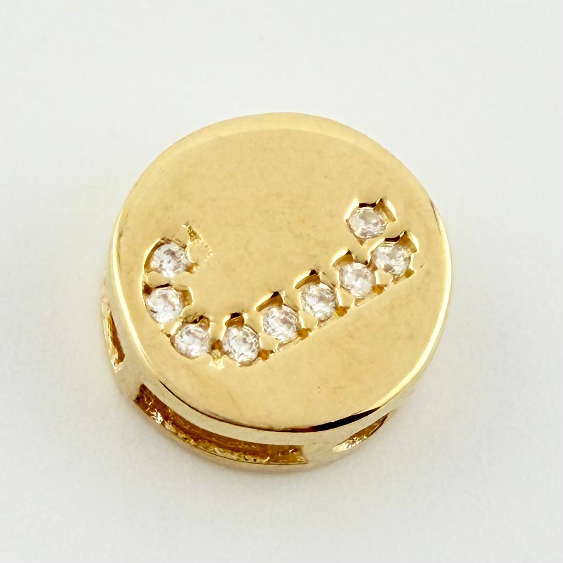 Dije Herraje Letra J 1.5gr / 1/2 in / Oro Amarillo 18K ©