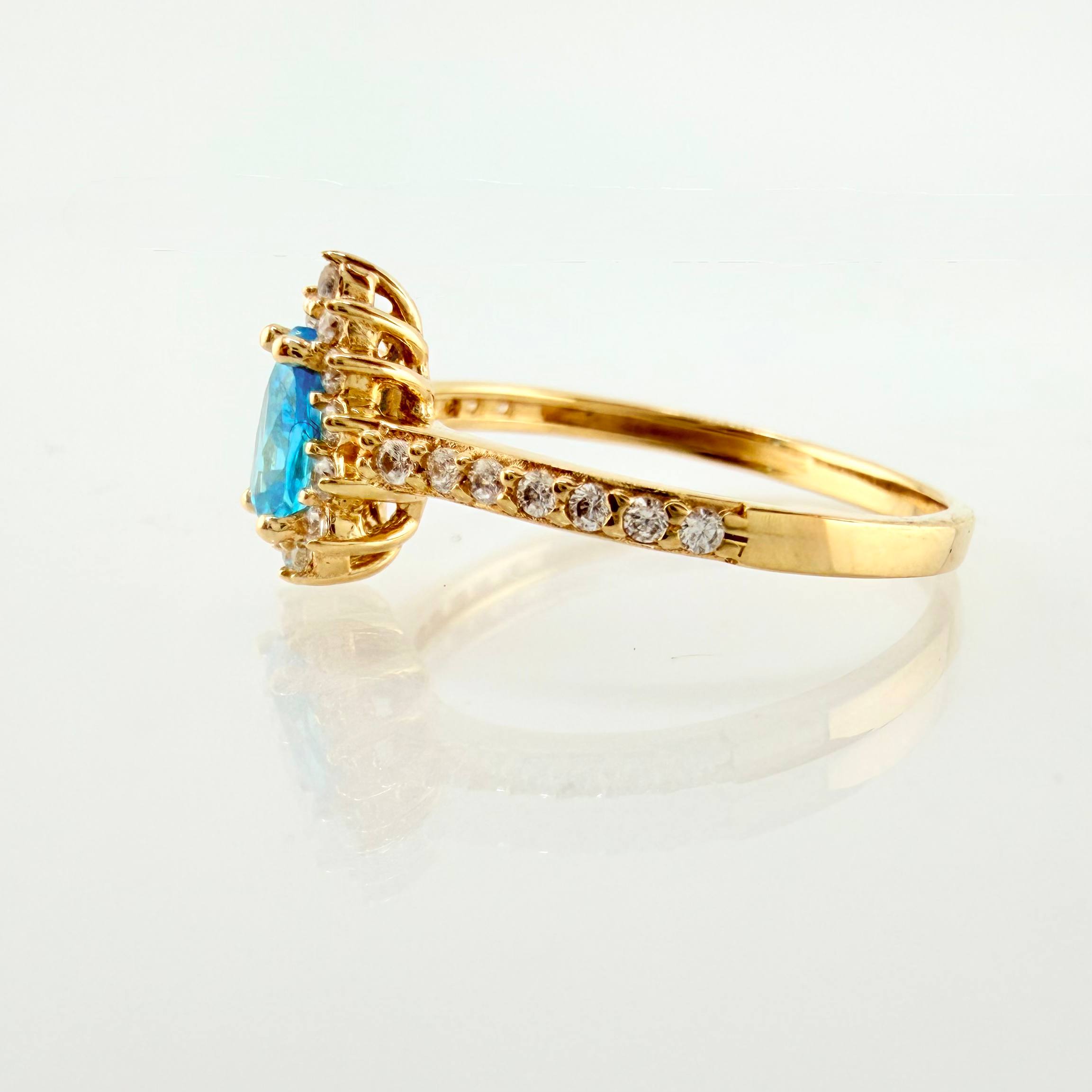 Anillo Halo Gota 2.4gr / T7 / Oro Amarillo 18K ©