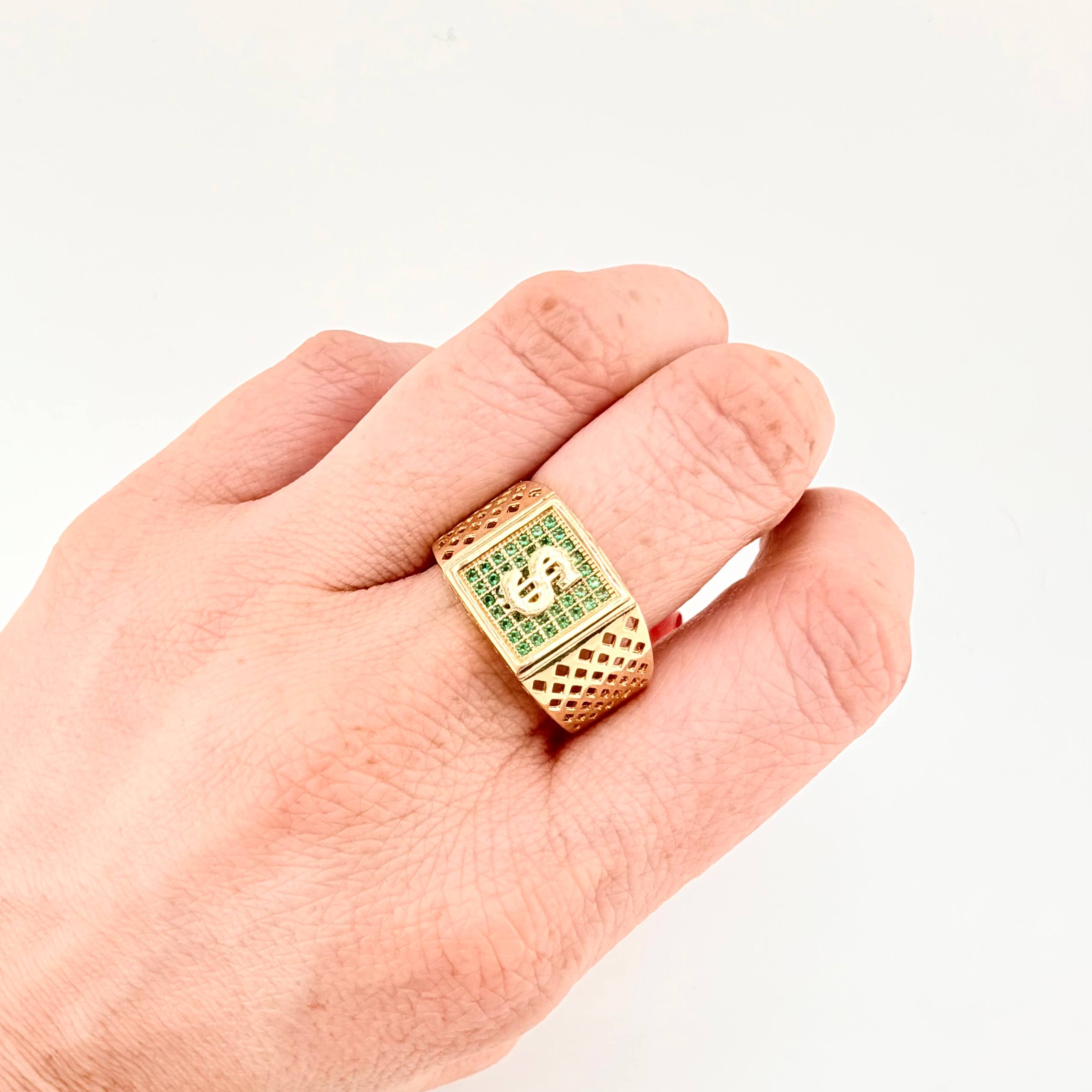 Anillo Sello Signo Dólar 6gr / T9 1/4 / Oro Amarillo 18K ©