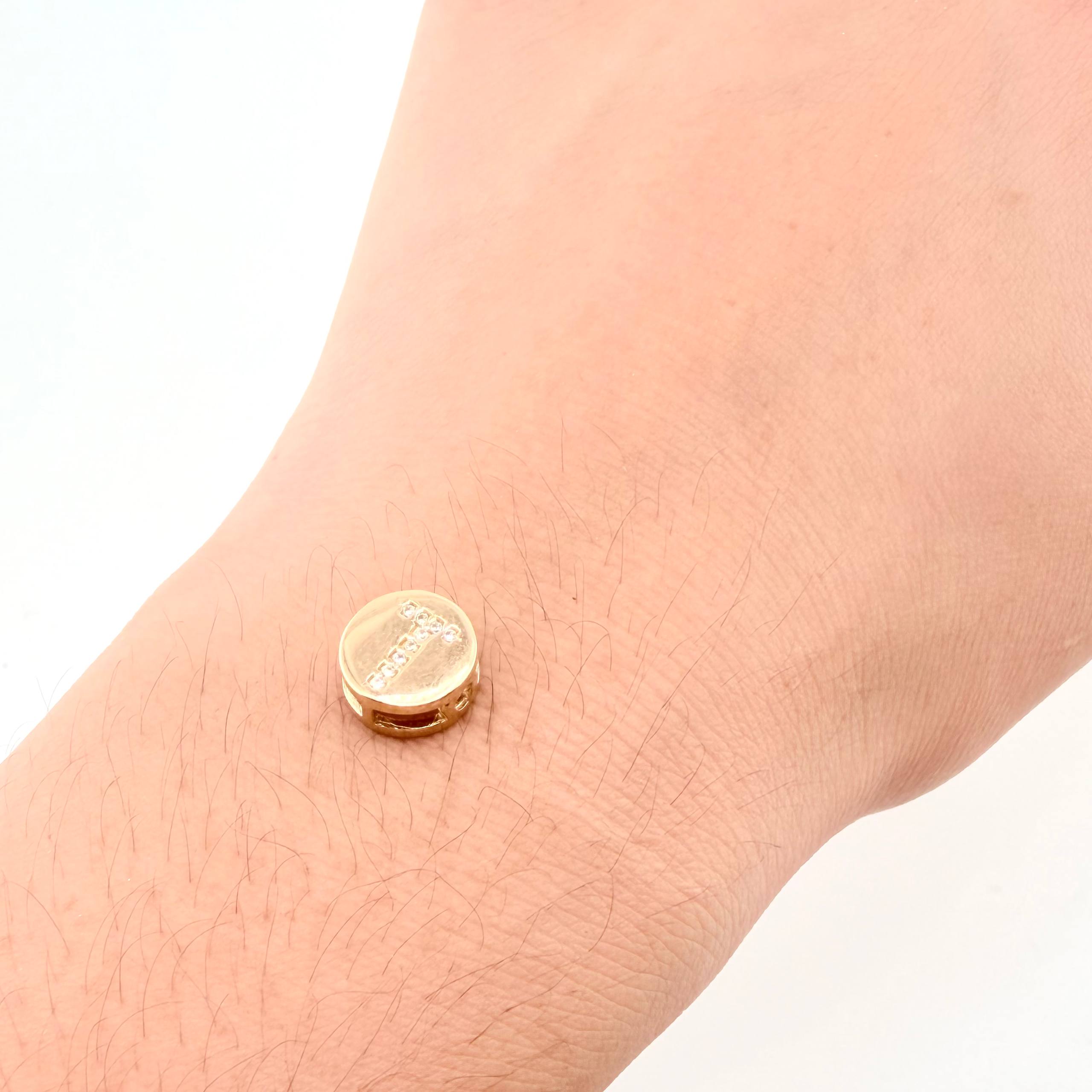 Dije Herraje Letra T 1.45gr / 1/2 in / Oro Amarillo 18K *