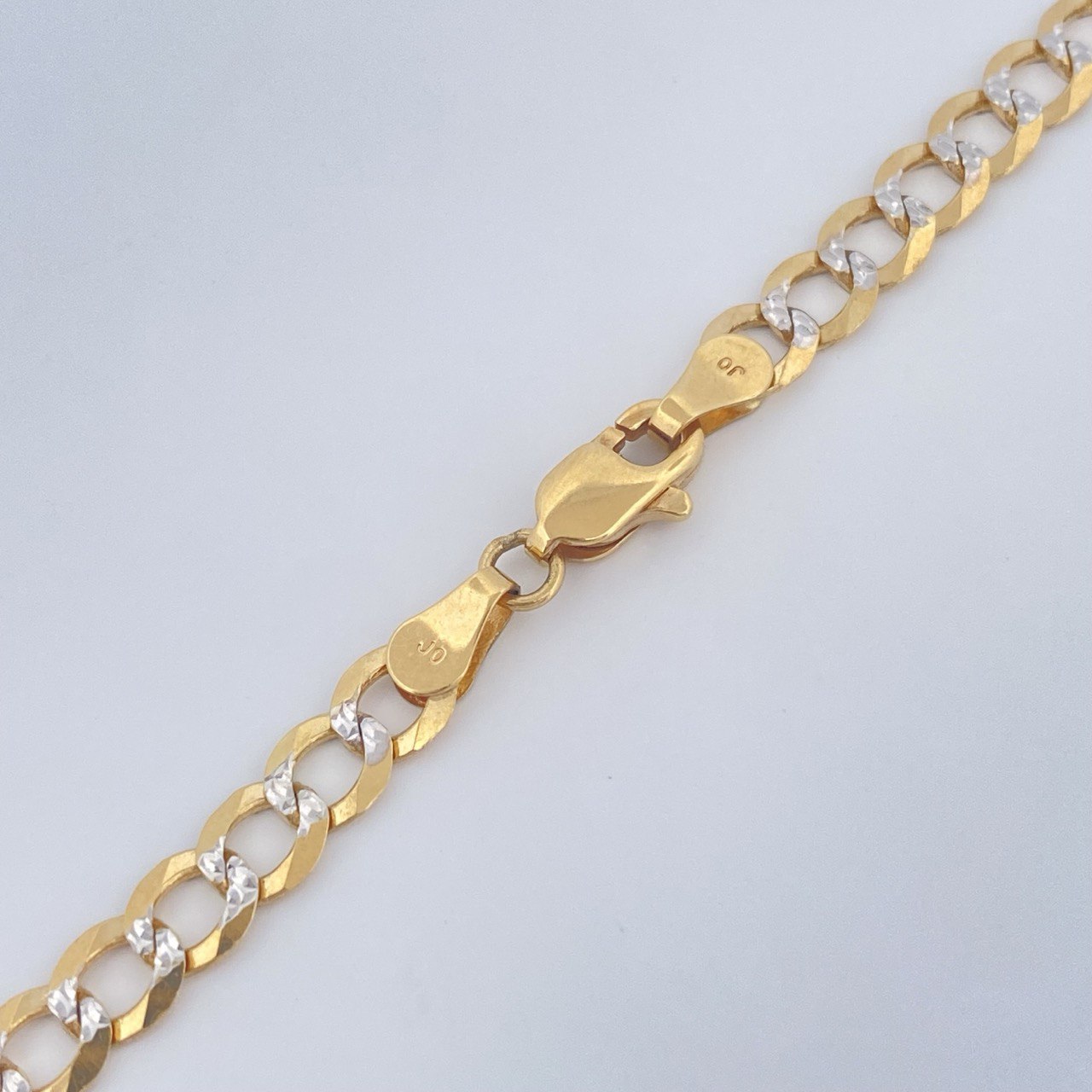 Cuban Links 17.65gr / 26in / Two Tone Yellow White +1 18K &