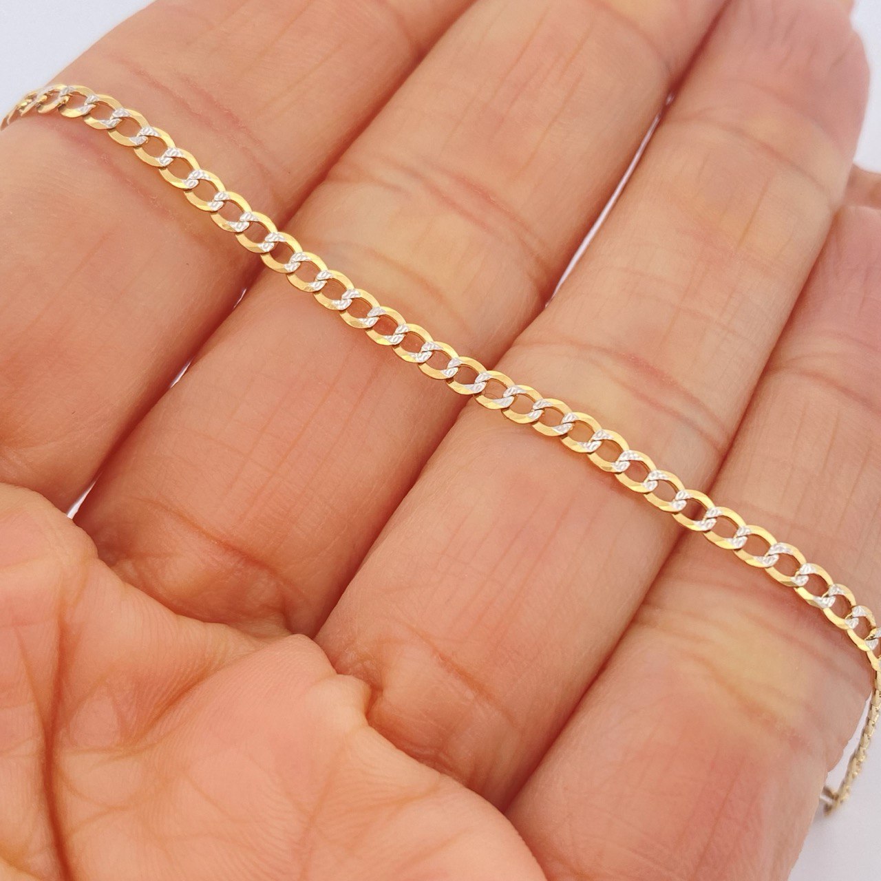 Cuban Links Bracelet 2.1gr / 7in / Two Tone Yellow White 18K +3 &