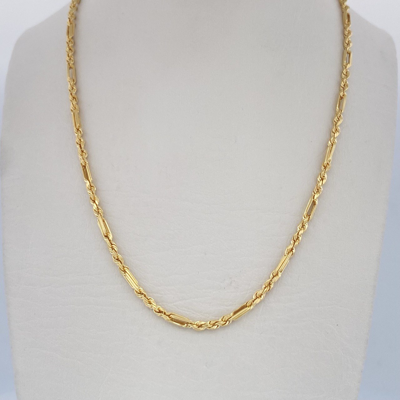 Rope Chain G 5.8gr / 24 1/4 in / 18K Gold +3 &