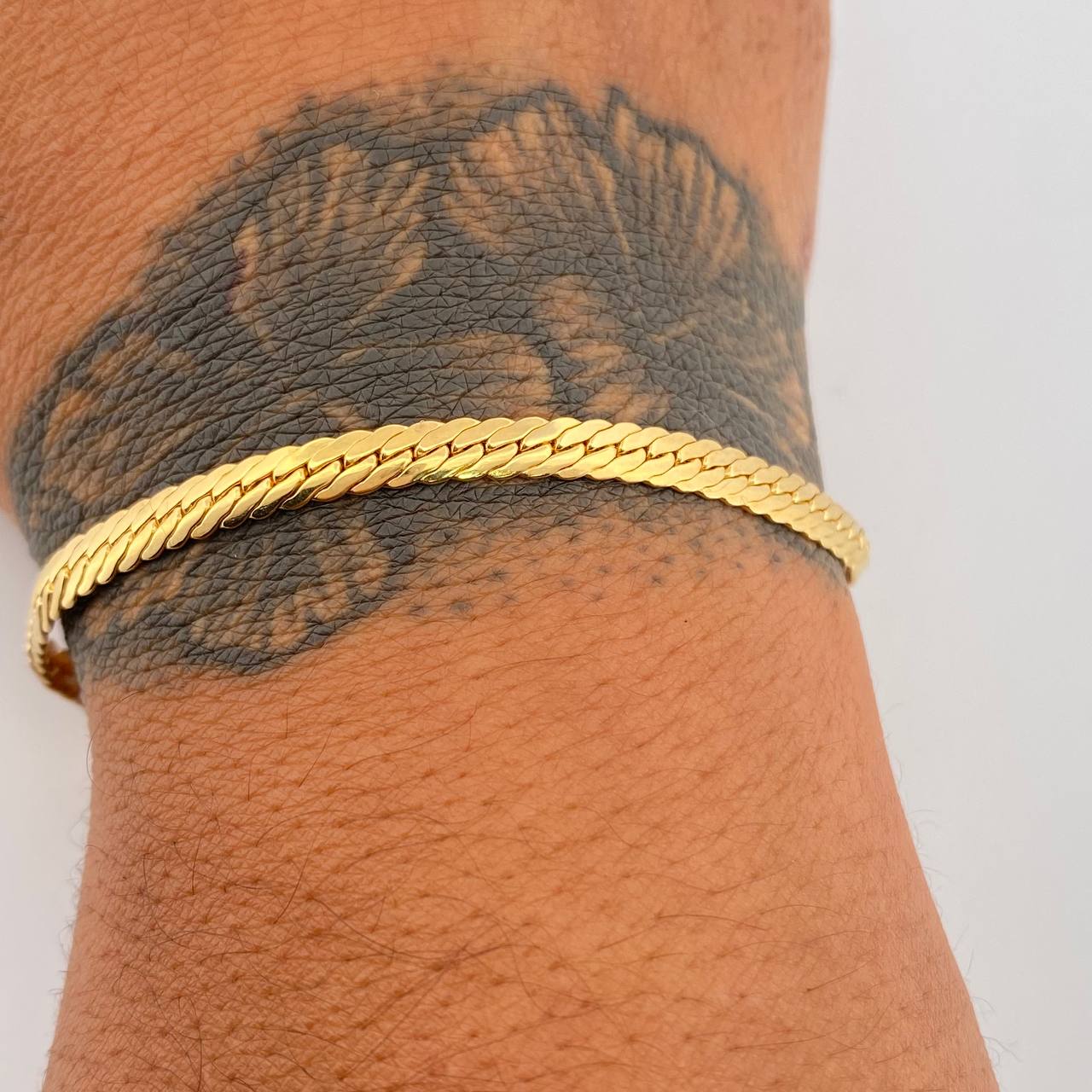 Flat Snake Bracelet 4.4gr / 7.6in / +3 18K Gold &