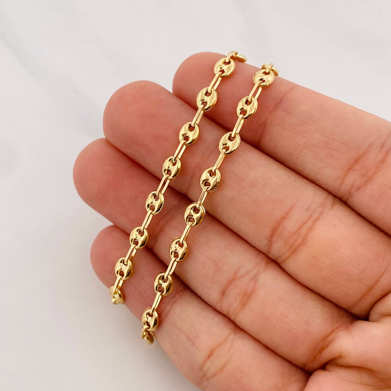 Tobillera GC 3.45g / 10 1/2 in / 4.05mm Oro Amarillo 18K