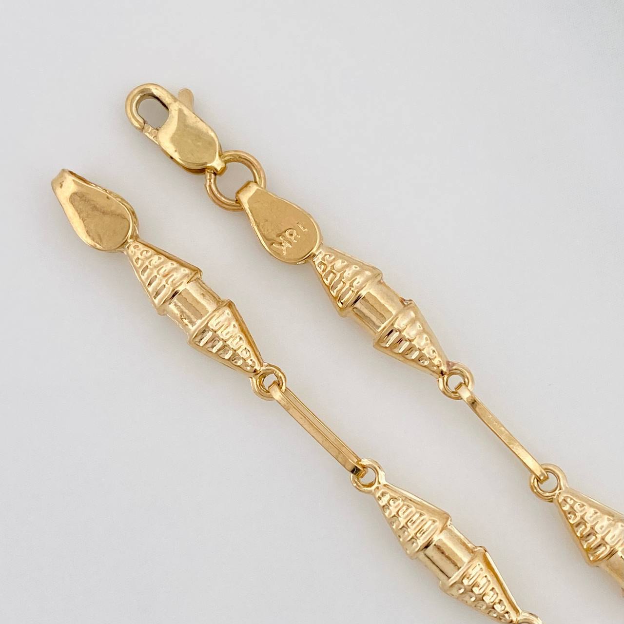 Pulso Rustica Dubai 3.35g / 8 1/2 in / 3.38mm Oro Amarillo 18K