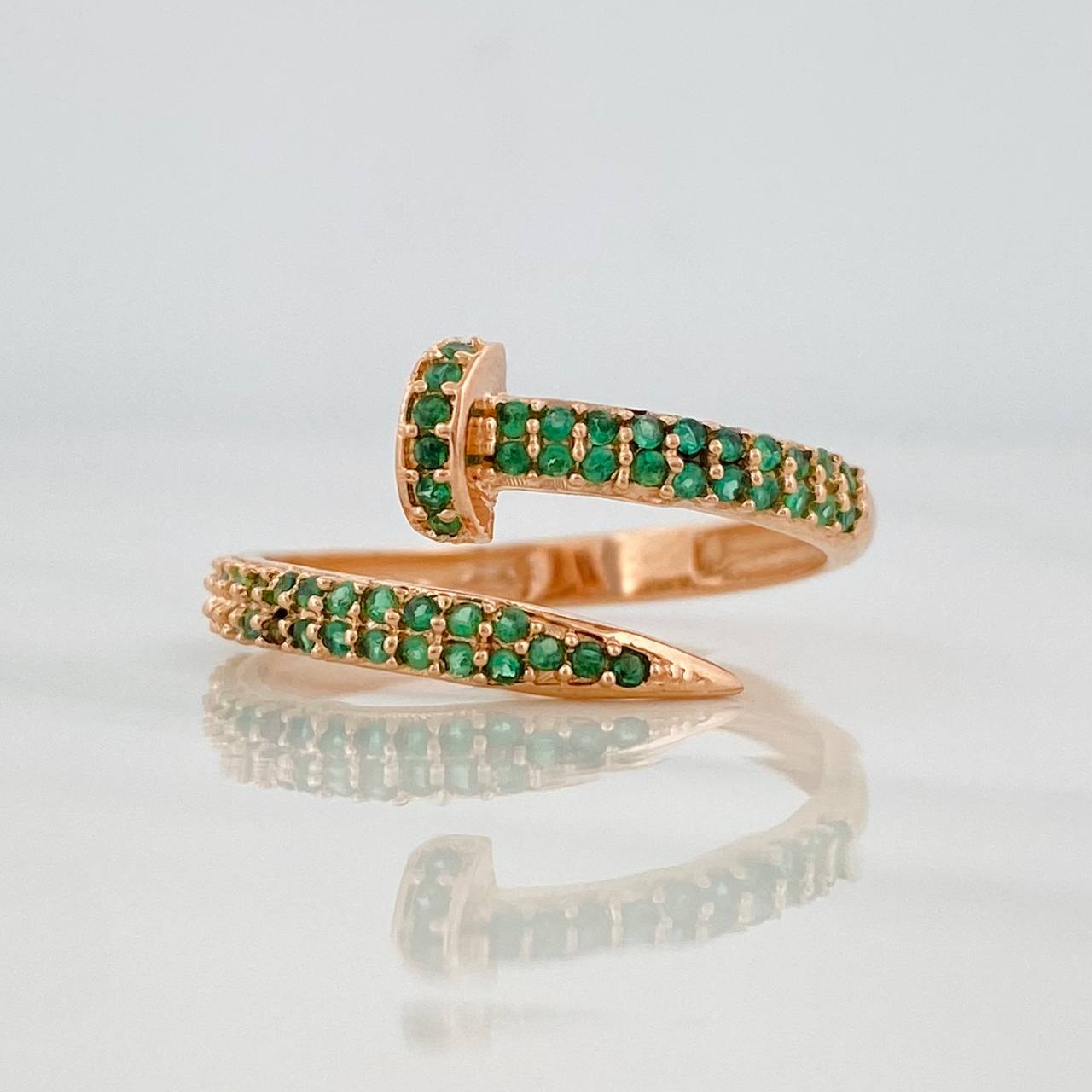 Anillo Clavo 2.9g / T8 Oro Rosa 18K