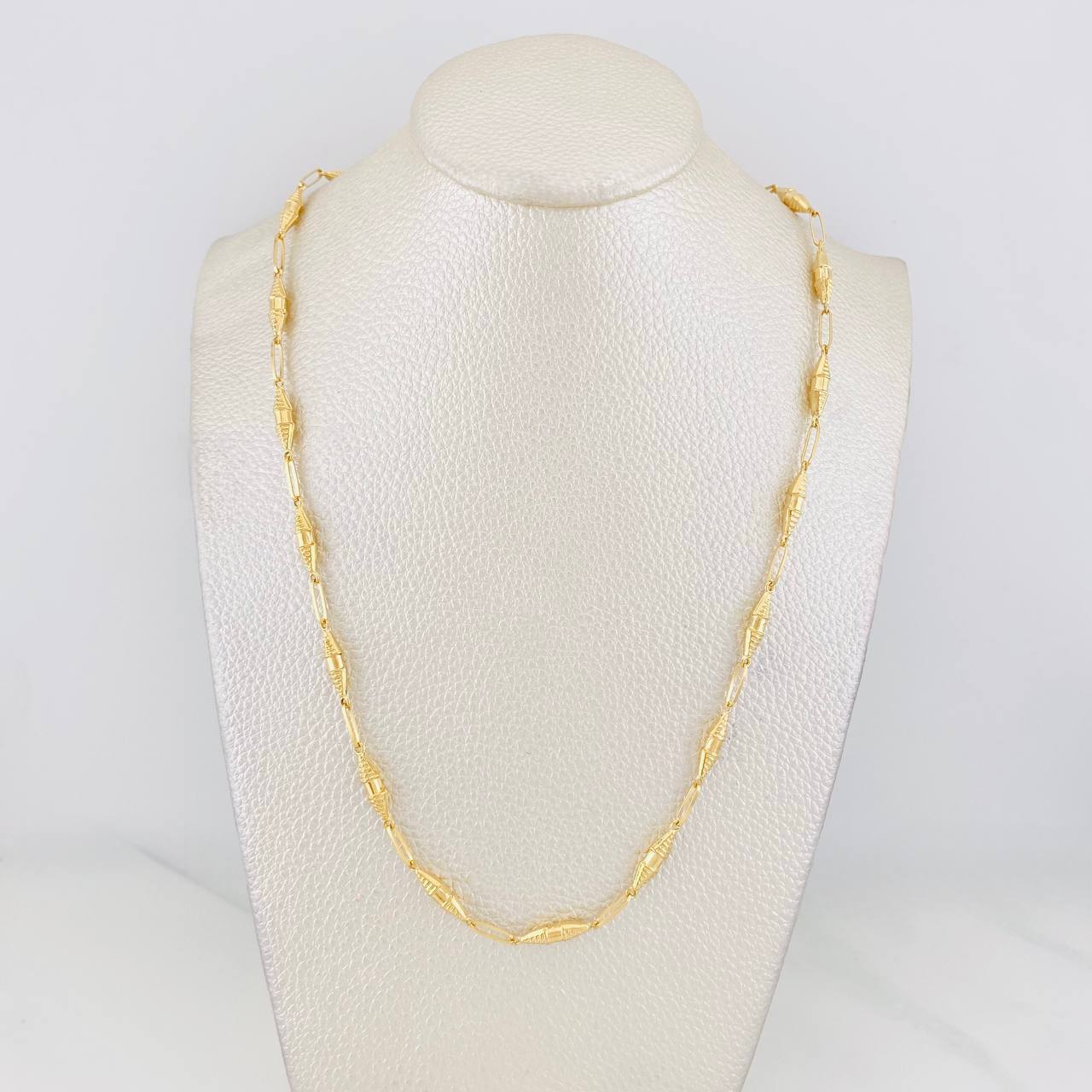 Cadena Rustica Dubai 8.6g / 24 in / 3.53mm Oro Amarillo 18K