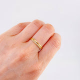 Anillo Solitario Carril Corazones 2.35 g / T6 1/2 Oro Amarillo 18K