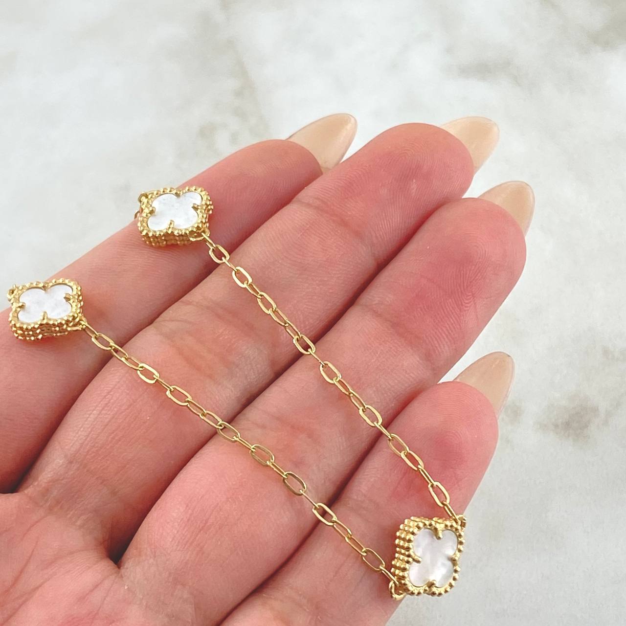 Classic Link Chain Clover White 8.55gr / 19 3/4 in / Yellow Gold Nac.Esp. 18K ©