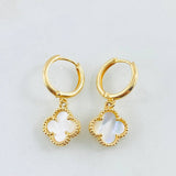 Clover Hoop Earrings White 5.8gr / 1 1/4 in / 18K Gold